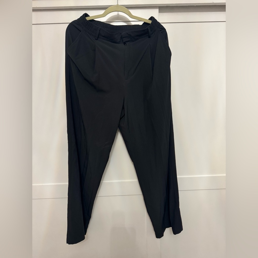 GAP Fit Black Wideleg Pants